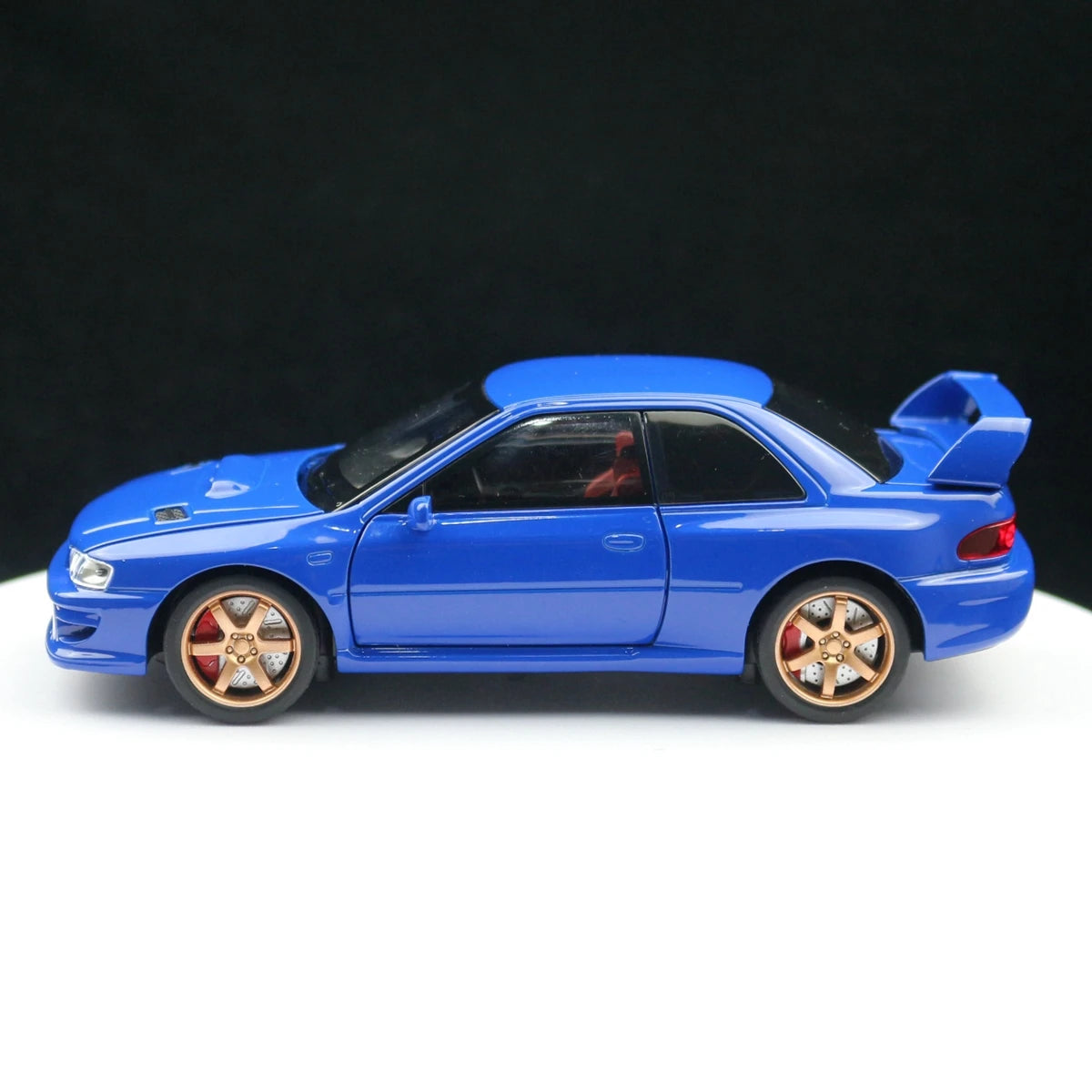 JDM Legendenserie: 1:32 Subaru Impreza STI Kollektion